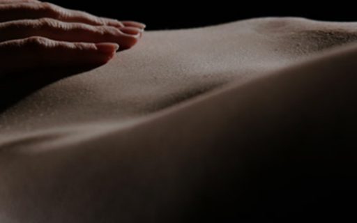 Vyzkoušejte tradiční thajskou masáž s kapkou erotiky a skoncujte se stresem i únavou nadobro